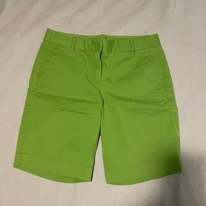 J. CREW Bermuda Short Summer weight chino short Size 4